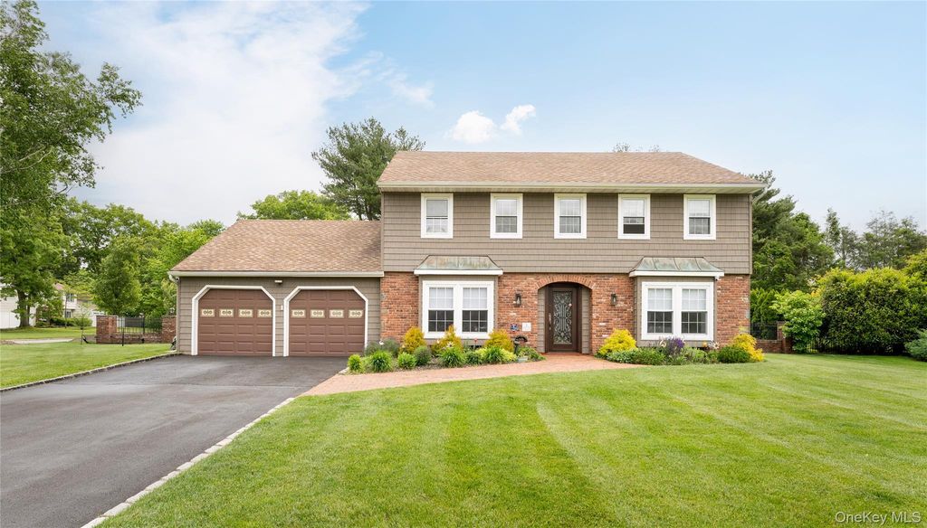 12 Annandale Road, Stony Brook, NY 11790