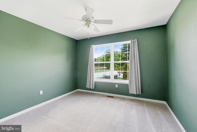 3 TATTERSALL DR, Burlington, NJ 08016