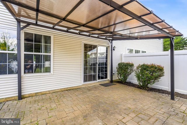 3 TATTERSALL DR, Burlington, NJ 08016