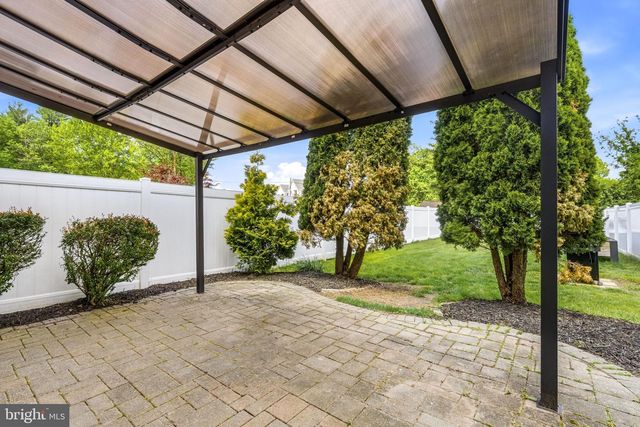 3 TATTERSALL DR, Burlington, NJ 08016