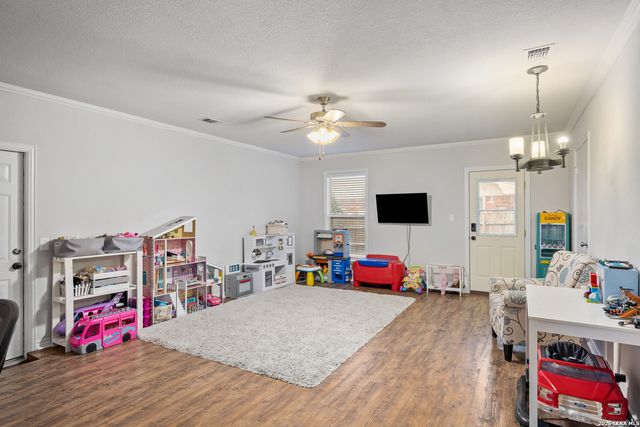 708 Mockingbird Lane, Kerrville, TX 78028