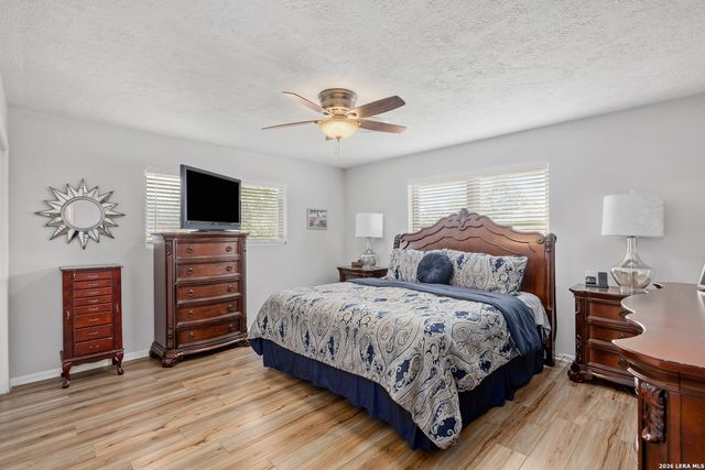 708 Mockingbird Lane, Kerrville, TX 78028