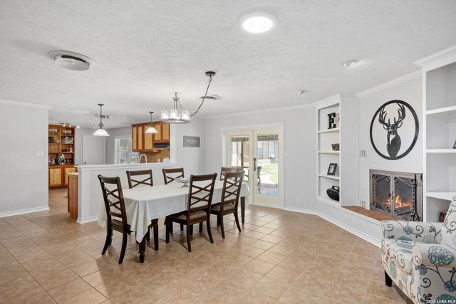 708 Mockingbird Lane, Kerrville, TX 78028