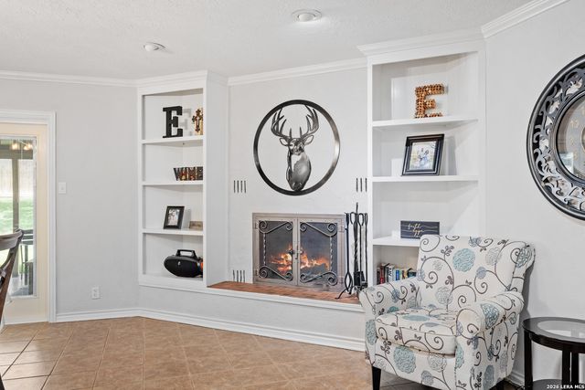 708 Mockingbird Lane, Kerrville, TX 78028