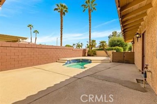 76946 Kentucky, Palm Desert, CA 92211