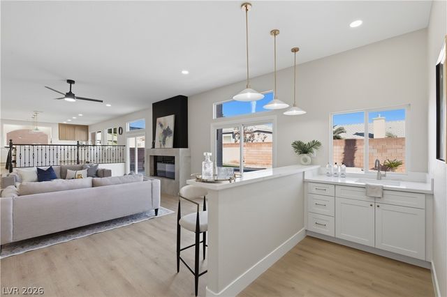 7536 Gossamer Wind Street, Las Vegas, NV 89139