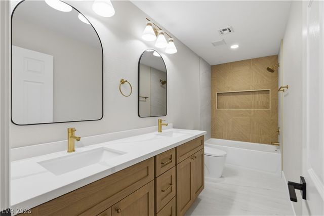 7536 Gossamer Wind Street, Las Vegas, NV 89139