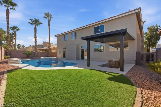 7536 Gossamer Wind Street, Las Vegas, NV 89139