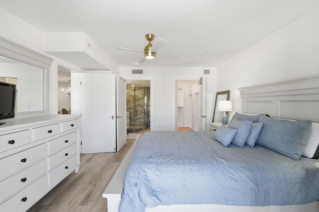 2501 Marina Isle Way 203, Jupiter, FL 33477