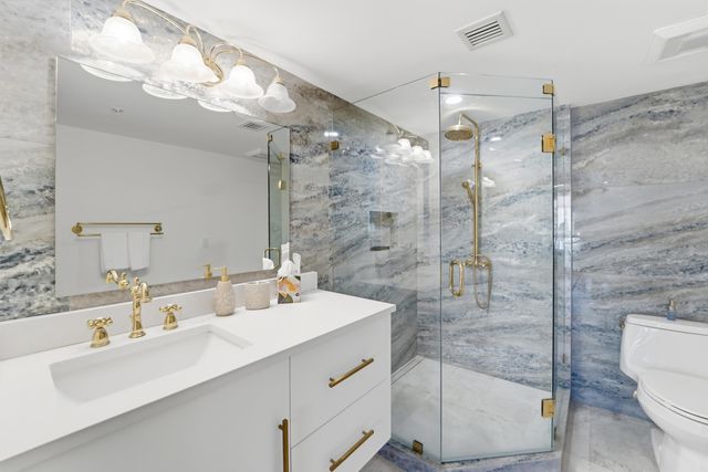 2501 Marina Isle Way 203, Jupiter, FL 33477