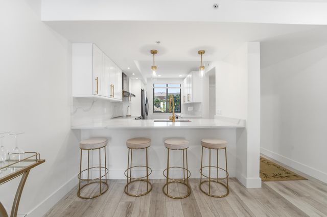 2501 Marina Isle Way 203, Jupiter, FL 33477