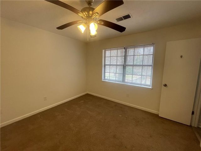 112 Clydesdale Road, Peachtree City, GA 30269