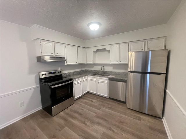 112 Clydesdale Road, Peachtree City, GA 30269