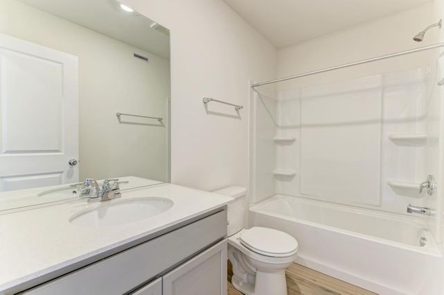 2235 Horseshoe Circle 2235, Naperville, IL 60564