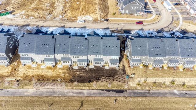 2235 Horseshoe Circle 2235, Naperville, IL 60564