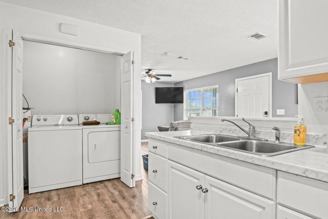 329 Fleitas Avenue, Pass Christian, MS 39571