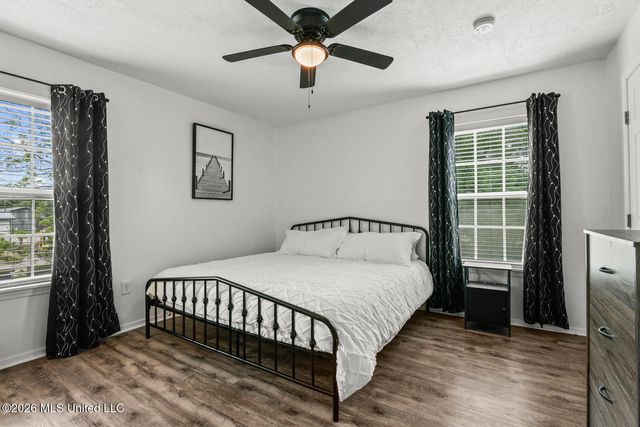 329 Fleitas Avenue, Pass Christian, MS 39571