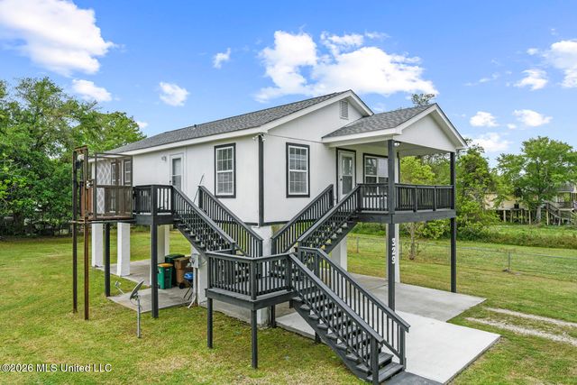 329 Fleitas Avenue, Pass Christian, MS 39571