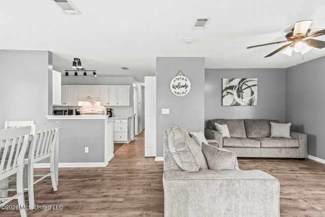 329 Fleitas Avenue, Pass Christian, MS 39571