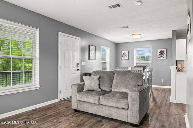 329 Fleitas Avenue, Pass Christian, MS 39571