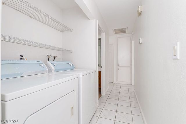 7242 Vireo Drive, Las Vegas, NV 89147