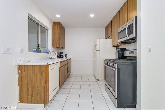 7242 Vireo Drive, Las Vegas, NV 89147