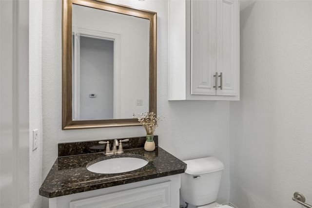1022 Shadyside Lane, Dallas, TX 75223