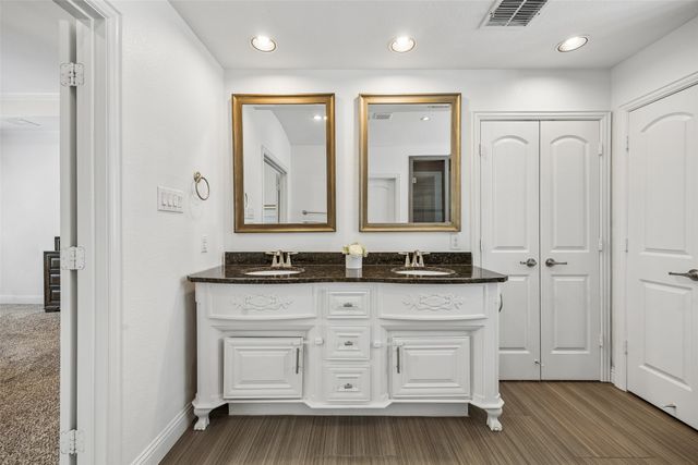 1022 Shadyside Lane, Dallas, TX 75223