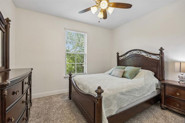 1022 Shadyside Lane, Dallas, TX 75223