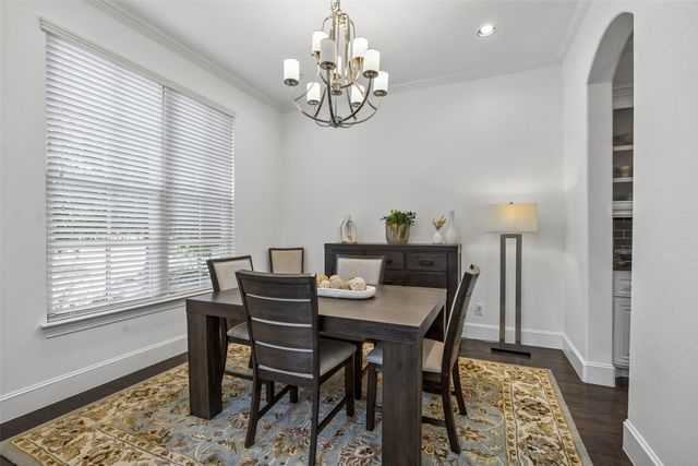 1022 Shadyside Lane, Dallas, TX 75223