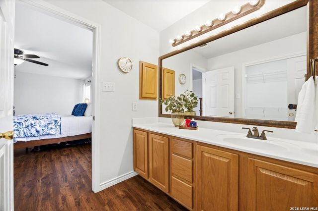 9738 Country Shadow, San Antonio, TX 78254