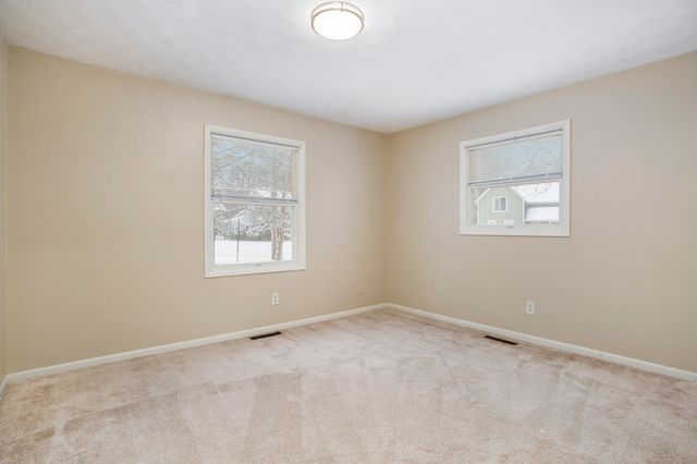 143 Floral Avenue, Plainwell, MI 49080