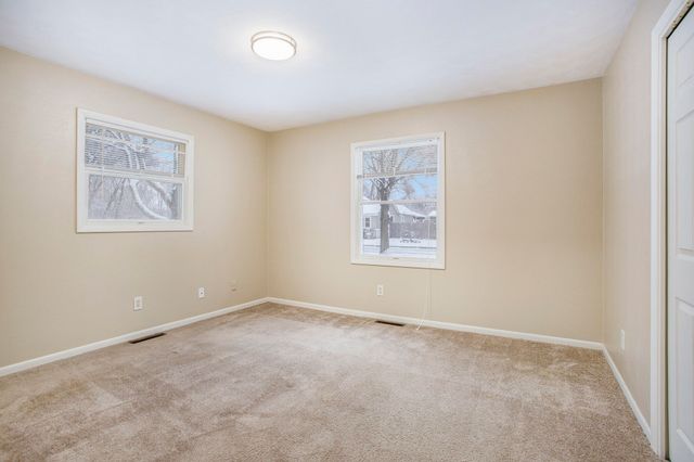 143 Floral Avenue, Plainwell, MI 49080