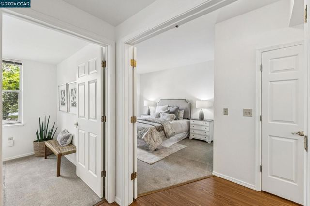 1840 Tice Creek 2217, Walnut Creek, CA 94595