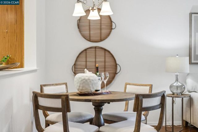 1840 Tice Creek 2217, Walnut Creek, CA 94595