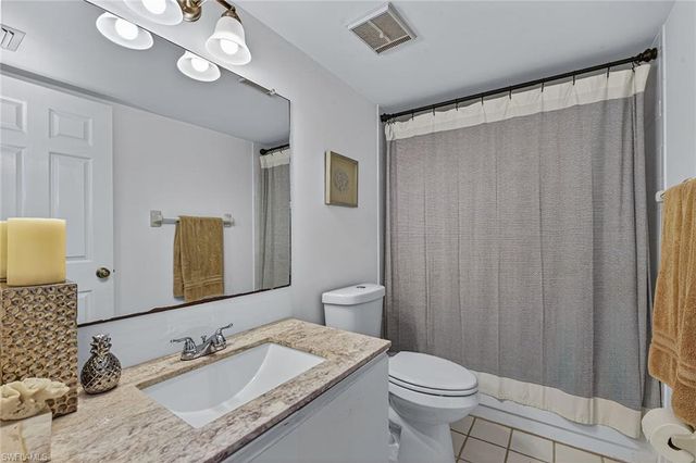 3021 Sandpiper Bay CIR E206, Naples, FL 34112