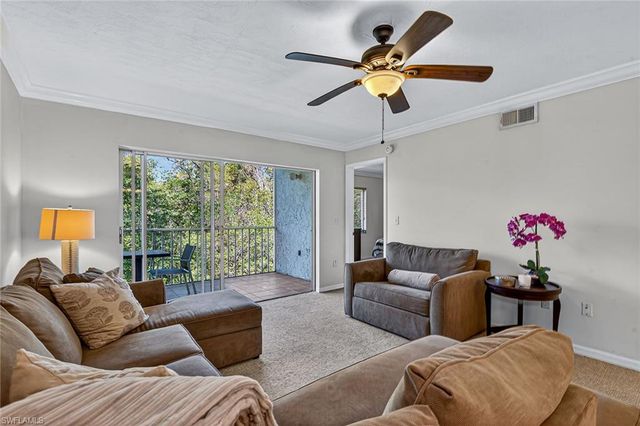 3021 Sandpiper Bay CIR E206, Naples, FL 34112