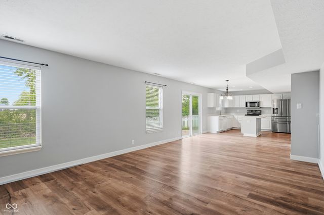 9220 N Coral Reef Road, Mccordsville, IN 46055