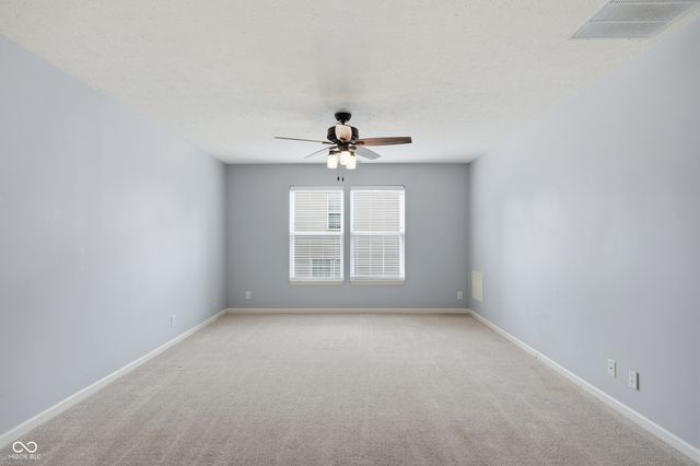 9220 N Coral Reef Road, Mccordsville, IN 46055