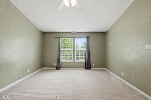 9220 N Coral Reef Road, Mccordsville, IN 46055