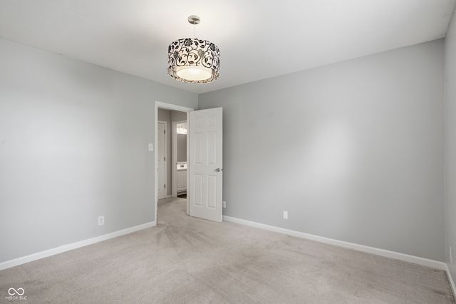 9220 N Coral Reef Road, Mccordsville, IN 46055