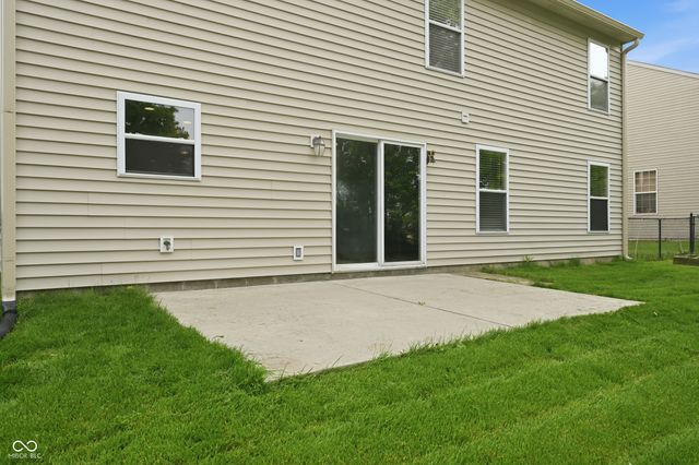 9220 N Coral Reef Road, Mccordsville, IN 46055
