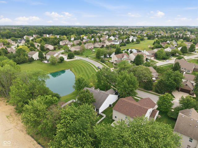 9220 N Coral Reef Road, Mccordsville, IN 46055
