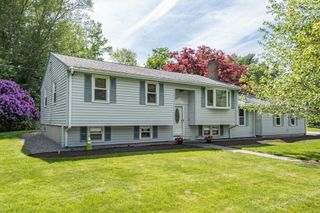 221 Andrew Ln, Hanson, MA 02341
