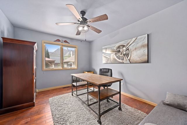 13201 Meadow Hill Lane, Lemont, IL 60439