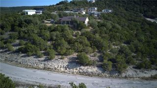 8523 Bronco LN, Lago Vista, TX 78645