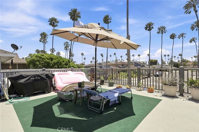 2558 Seahorse Avenue, Ventura, CA 93001