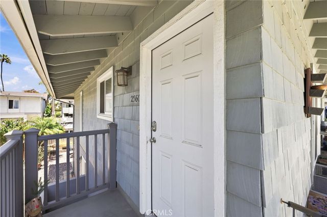 2558 Seahorse Avenue, Ventura, CA 93001
