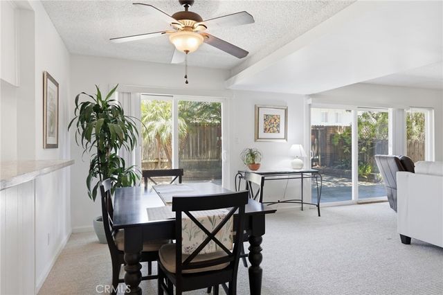 2558 Seahorse Avenue, Ventura, CA 93001
