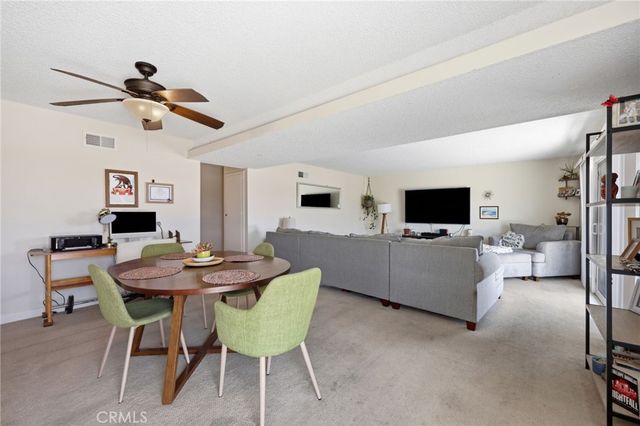 2558 Seahorse Avenue, Ventura, CA 93001